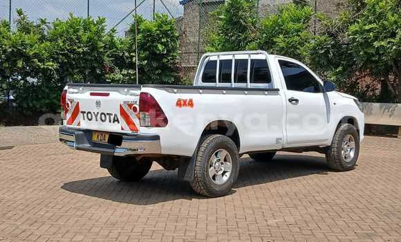 Buy Used Toyota Hiluxe Revo White Car in Nairobi in Nairobi Buy Used Toyota Hiluxe Revo White Car in Nairobi in Nairobi