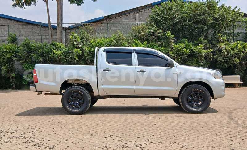 Big with watermark toyota hilux nairobi nairobi 30183
