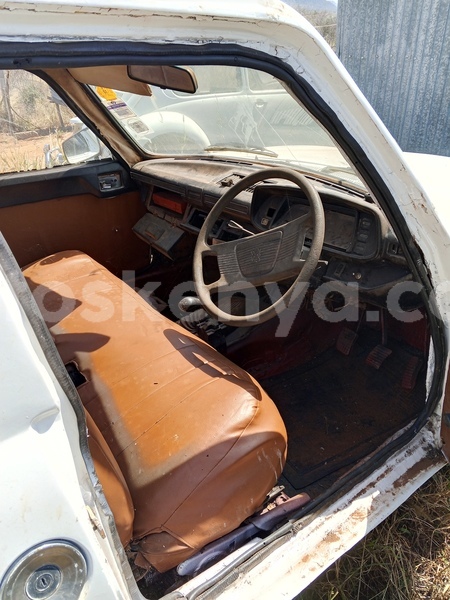 Big with watermark peugeot 504 coastal kenya voi 30190