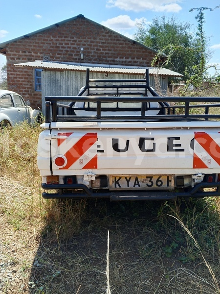 Big with watermark peugeot 504 coastal kenya voi 30190