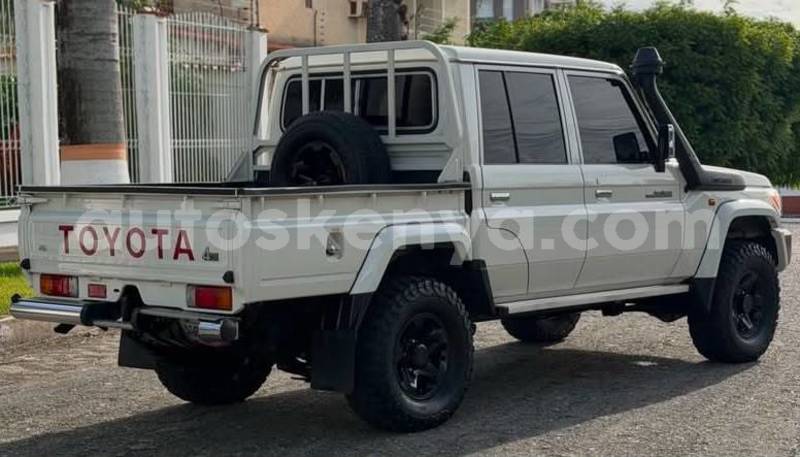Big with watermark toyota land cruiser nairobi nairobi 30191