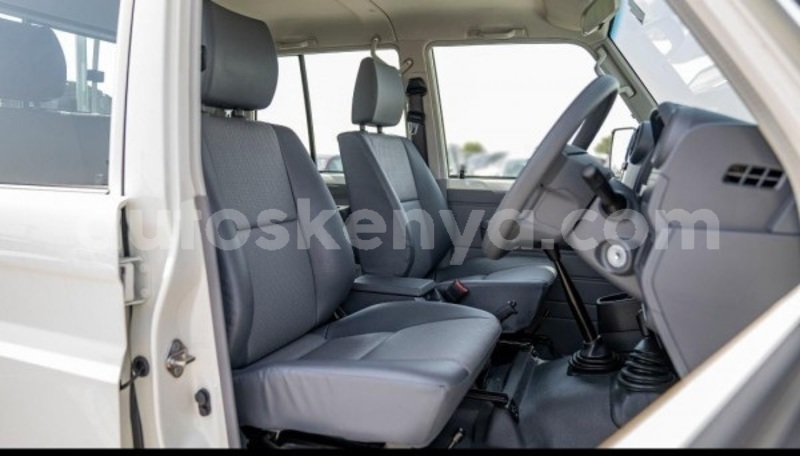 Big with watermark toyota land cruiser nairobi nairobi 30191