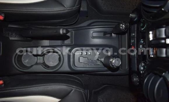 Nunua Ilio tumika Jeep Wrangler Fedha Gari ndani ya Nairobi nchini Nairobi Nunua Ilio tumika Jeep Wrangler Fedha Gari ndani ya Nairobi nchini Nairobi