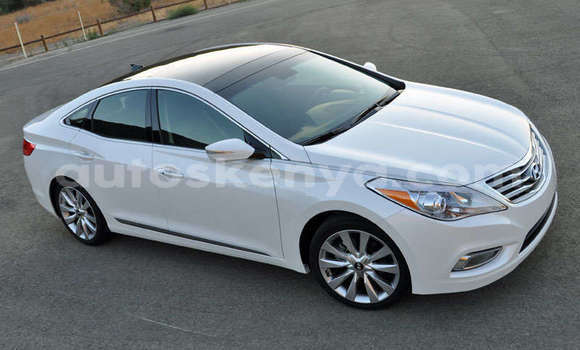 Buy Used Hyundai Sonata White Car in Nairobi in Nairobi Buy Used Hyundai Sonata White Car in Nairobi in Nairobi