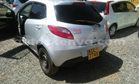 Oofamaa Mazda Demio Silver Makiinaa iti Nairobi keessatti Nairobi keessatti Oofamaa Mazda Demio Silver Makiinaa iti Nairobi keessatti Nairobi keessatti