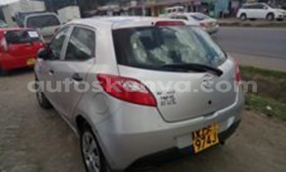 Nunua Ilio tumika Mazda Demio Fedha Gari ndani ya Nairobi nchini Nairobi Nunua Ilio tumika Mazda Demio Fedha Gari ndani ya Nairobi nchini Nairobi