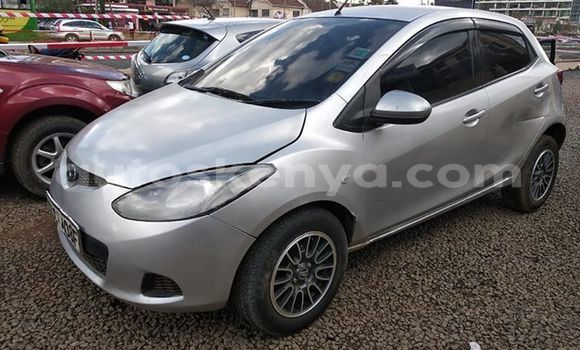 Oofamaa Mazda Demio Silver Makiinaa iti Nairobi keessatti Nairobi keessatti Oofamaa Mazda Demio Silver Makiinaa iti Nairobi keessatti Nairobi keessatti