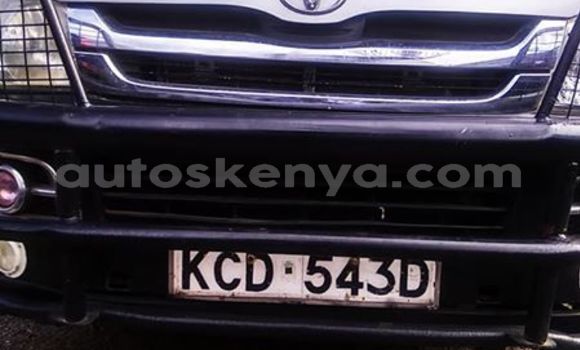 Oofamaa Toyota Hiace Silver Makiinaa iti Nairobi keessatti Nairobi keessatti Oofamaa Toyota Hiace Silver Makiinaa iti Nairobi keessatti Nairobi keessatti