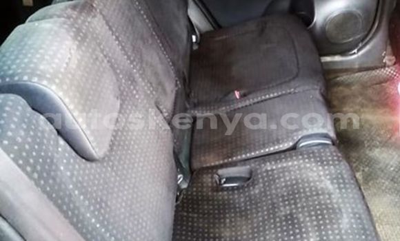 Oofamaa Toyota Ractis Black Makiinaa iti Nairobi keessatti Nairobi keessatti Oofamaa Toyota Ractis Black Makiinaa iti Nairobi keessatti Nairobi keessatti