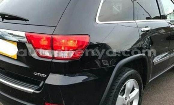 Nunua Ilio tumika Jeep Cherokee Nyeusi Gari ndani ya Busia nchini West Kenya
