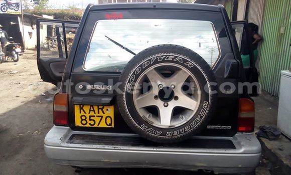 Nunua Ilio tumika Suzuki Escudo Nyeusi Gari ndani ya Nairobi nchini Nairobi Nunua Ilio tumika Suzuki Escudo Nyeusi Gari ndani ya Nairobi nchini Nairobi