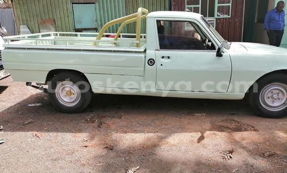 Nunua Ilio tumika Peugeot 504 Nyeupe Gari ndani ya Nairobi nchini Nairobi Nunua Ilio tumika Peugeot 504 Nyeupe Gari ndani ya Nairobi nchini Nairobi
