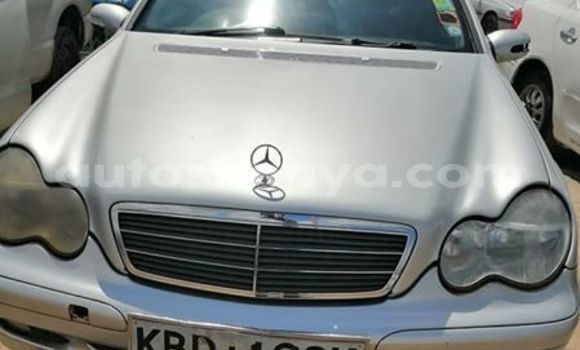 Nunua Ilio tumika Mercedes‒Benz C–Class Fedha Gari ndani ya Nairobi nchini Nairobi Nunua Ilio tumika Mercedes‒Benz C–Class Fedha Gari ndani ya Nairobi nchini Nairobi