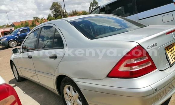 Nunua Ilio tumika Mercedes‒Benz C–Class Fedha Gari ndani ya Nairobi nchini Nairobi Nunua Ilio tumika Mercedes‒Benz C–Class Fedha Gari ndani ya Nairobi nchini Nairobi