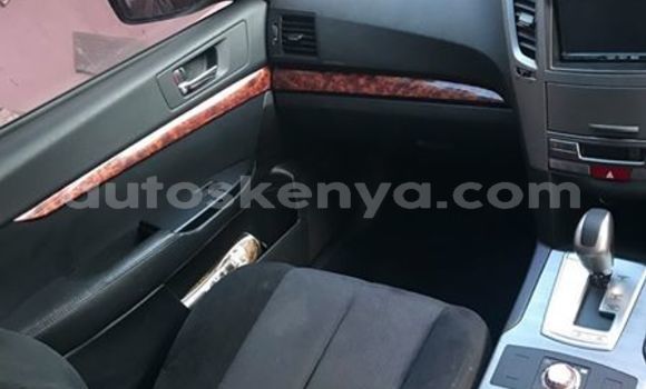 Oofamaa Subaru Outback Red Makiinaa iti Nairobi keessatti Nairobi keessatti Oofamaa Subaru Outback Red Makiinaa iti Nairobi keessatti Nairobi keessatti