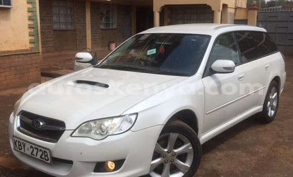 Nunua Ilio tumika Subaru Legacy Nyeupe Gari ndani ya Nairobi nchini Nairobi Nunua Ilio tumika Subaru Legacy Nyeupe Gari ndani ya Nairobi nchini Nairobi