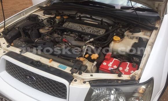 Nunua Ilio tumika Subaru Forester Nyeupe Gari ndani ya Nairobi nchini Nairobi Nunua Ilio tumika Subaru Forester Nyeupe Gari ndani ya Nairobi nchini Nairobi