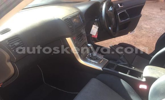 Nunua Ilio tumika Subaru Legacy Fedha Gari ndani ya Nairobi nchini Nairobi Nunua Ilio tumika Subaru Legacy Fedha Gari ndani ya Nairobi nchini Nairobi