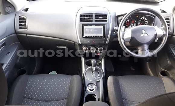 Nunua Ilio tumika Mitsubishi RVR Nyeusi Gari ndani ya Nairobi nchini Nairobi Nunua Ilio tumika Mitsubishi RVR Nyeusi Gari ndani ya Nairobi nchini Nairobi