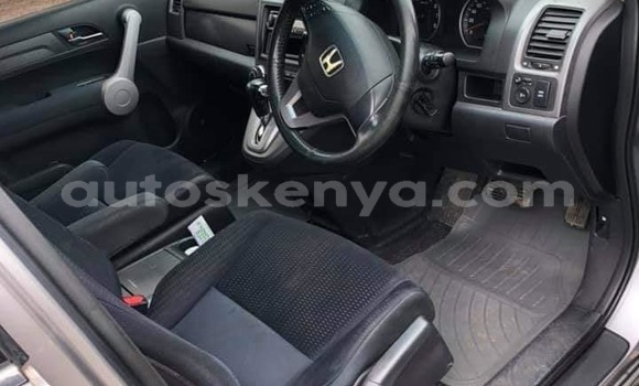 Nunua Ilio tumika Honda CR–V Fedha Gari ndani ya Nairobi nchini Nairobi Nunua Ilio tumika Honda CR–V Fedha Gari ndani ya Nairobi nchini Nairobi