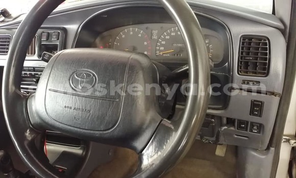 Nunua Ilio tumika Toyota Surf Nyeupe Gari ndani ya Nairobi nchini Nairobi Nunua Ilio tumika Toyota Surf Nyeupe Gari ndani ya Nairobi nchini Nairobi