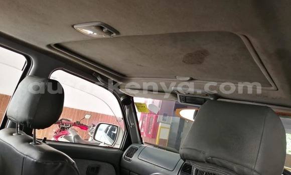 Nunua Ilio tumika Toyota Surf Nyeupe Gari ndani ya Nairobi nchini Nairobi Nunua Ilio tumika Toyota Surf Nyeupe Gari ndani ya Nairobi nchini Nairobi