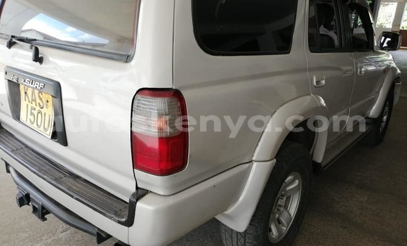 Nunua Ilio tumika Toyota Surf Nyeupe Gari ndani ya Nairobi nchini Nairobi Nunua Ilio tumika Toyota Surf Nyeupe Gari ndani ya Nairobi nchini Nairobi