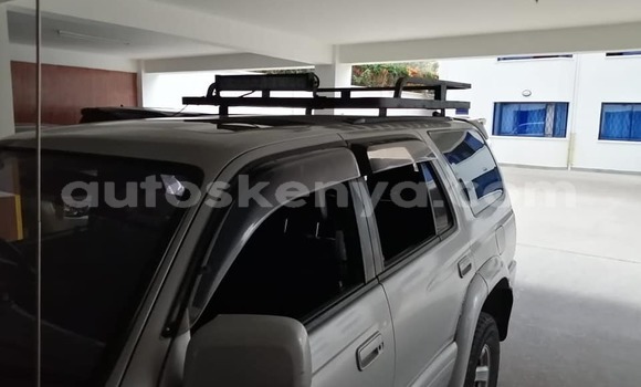 Nunua Ilio tumika Toyota Surf Nyeupe Gari ndani ya Nairobi nchini Nairobi Nunua Ilio tumika Toyota Surf Nyeupe Gari ndani ya Nairobi nchini Nairobi