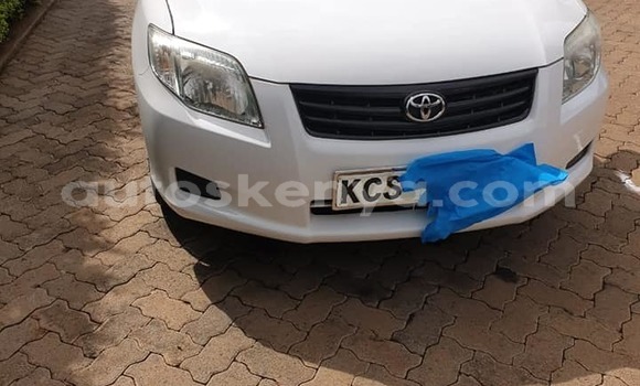 Nunua Ilio tumika Toyota Axio Nyeupe Gari ndani ya Nairobi nchini Nairobi Nunua Ilio tumika Toyota Axio Nyeupe Gari ndani ya Nairobi nchini Nairobi