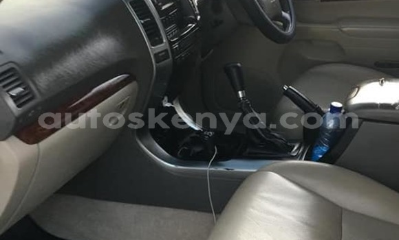 Nunua Ilio tumika Toyota Land Cruiser Prado Nyekundu Gari ndani ya Nairobi nchini Nairobi Nunua Ilio tumika Toyota Land Cruiser Prado Nyekundu Gari ndani ya Nairobi nchini Nairobi