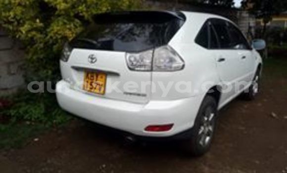 Nunua Ilio tumika Toyota Harrier Nyeupe Gari ndani ya Nairobi nchini Nairobi Nunua Ilio tumika Toyota Harrier Nyeupe Gari ndani ya Nairobi nchini Nairobi