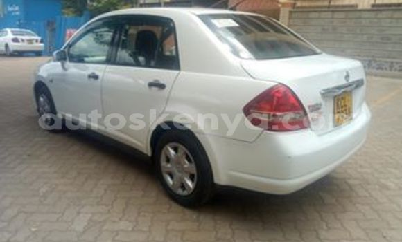 Nunua Ilio tumika Nissan tiida Nyeupe Gari ndani ya Nairobi nchini Nairobi Nunua Ilio tumika Nissan tiida Nyeupe Gari ndani ya Nairobi nchini Nairobi