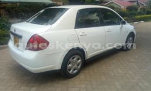 Nunua Ilio tumika Nissan tiida Nyeupe Gari ndani ya Nairobi nchini Nairobi Nunua Ilio tumika Nissan tiida Nyeupe Gari ndani ya Nairobi nchini Nairobi