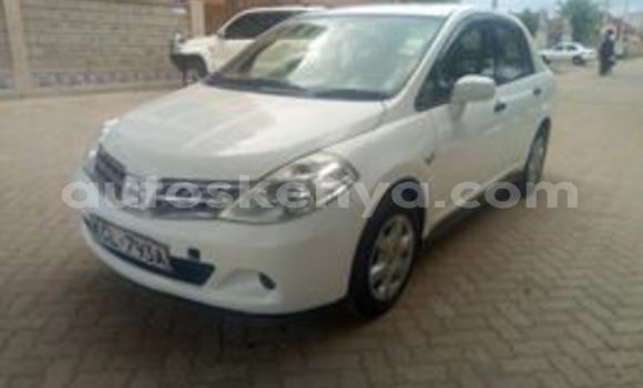 Nunua Ilio tumika Nissan tiida Nyeupe Gari ndani ya Nairobi nchini Nairobi Nunua Ilio tumika Nissan tiida Nyeupe Gari ndani ya Nairobi nchini Nairobi
