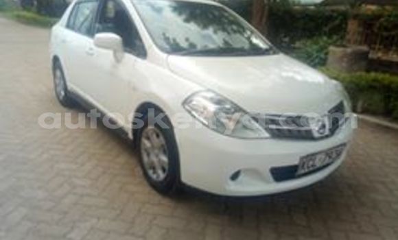 Nunua Ilio tumika Nissan tiida Nyeupe Gari ndani ya Nairobi nchini Nairobi Nunua Ilio tumika Nissan tiida Nyeupe Gari ndani ya Nairobi nchini Nairobi