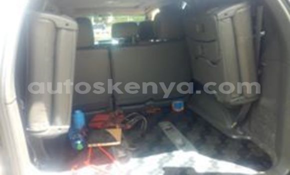 Nunua Ilio tumika Toyota Land Cruiser Prado Nyingine Gari ndani ya Nairobi nchini Nairobi Nunua Ilio tumika Toyota Land Cruiser Prado Nyingine Gari ndani ya Nairobi nchini Nairobi