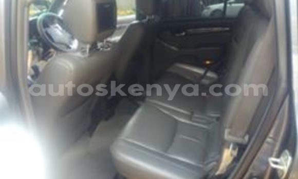 Nunua Ilio tumika Toyota Land Cruiser Prado Nyingine Gari ndani ya Nairobi nchini Nairobi Nunua Ilio tumika Toyota Land Cruiser Prado Nyingine Gari ndani ya Nairobi nchini Nairobi