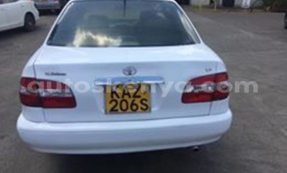 Nunua Ilio tumika Toyota Corolla Nyeupe Gari ndani ya Nairobi nchini Nairobi Nunua Ilio tumika Toyota Corolla Nyeupe Gari ndani ya Nairobi nchini Nairobi