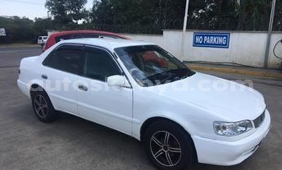 Nunua Ilio tumika Toyota Corolla Nyeupe Gari ndani ya Nairobi nchini Nairobi Nunua Ilio tumika Toyota Corolla Nyeupe Gari ndani ya Nairobi nchini Nairobi