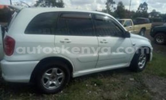 Nunua Ilio tumika Toyota Land Cruiser Prado Nyeupe Gari ndani ya Nairobi nchini Nairobi Nunua Ilio tumika Toyota Land Cruiser Prado Nyeupe Gari ndani ya Nairobi nchini Nairobi