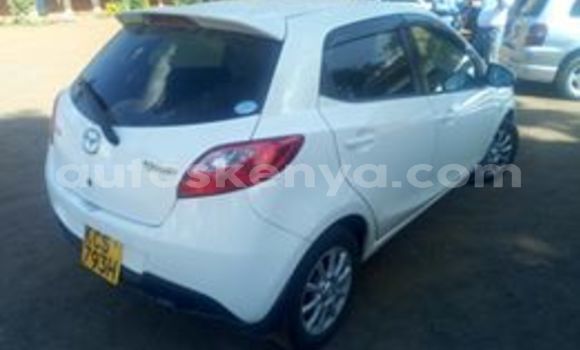 Nunua Ilio tumika Mazda Demio Nyeupe Gari ndani ya Nairobi nchini Nairobi Nunua Ilio tumika Mazda Demio Nyeupe Gari ndani ya Nairobi nchini Nairobi