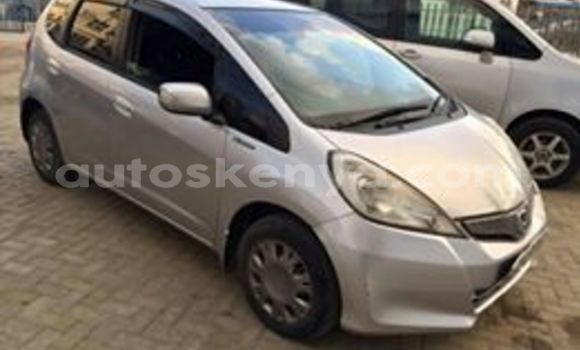 Buy Used Honda Fit Silver Car in Mombasa in Coastal Kenya Buy Used Honda Fit Silver Car in Mombasa in Coastal Kenya