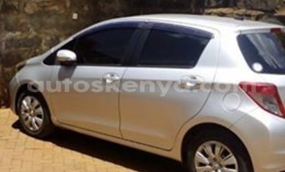 Oofamaa Toyota Vitz Silver Makiinaa iti Nairobi keessatti Nairobi keessatti Oofamaa Toyota Vitz Silver Makiinaa iti Nairobi keessatti Nairobi keessatti