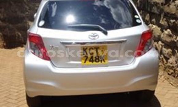 Oofamaa Toyota Vitz Silver Makiinaa iti Nairobi keessatti Nairobi keessatti Oofamaa Toyota Vitz Silver Makiinaa iti Nairobi keessatti Nairobi keessatti