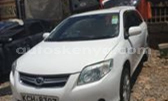 Oofamaa Toyota Fielder White Makiinaa iti Nairobi keessatti Nairobi keessatti Oofamaa Toyota Fielder White Makiinaa iti Nairobi keessatti Nairobi keessatti