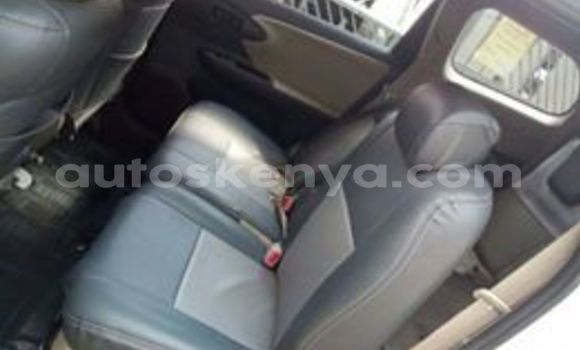 Nunua Ilio tumika Toyota Wish Nyeupe Gari ndani ya Nairobi nchini Nairobi Nunua Ilio tumika Toyota Wish Nyeupe Gari ndani ya Nairobi nchini Nairobi