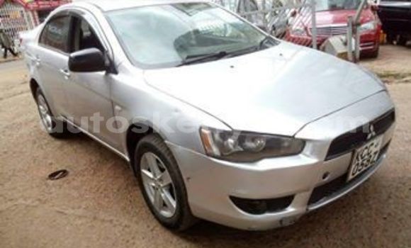 Nunua Ilio tumika Mitsubishi Galant Fedha Gari ndani ya Nairobi nchini Nairobi Nunua Ilio tumika Mitsubishi Galant Fedha Gari ndani ya Nairobi nchini Nairobi