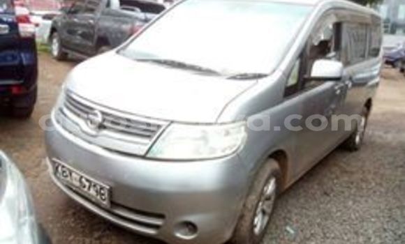 Nunua Ilio tumika Nissan Serena Fedha Gari ndani ya Nairobi nchini Nairobi Nunua Ilio tumika Nissan Serena Fedha Gari ndani ya Nairobi nchini Nairobi