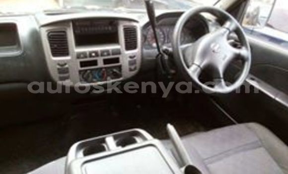Nunua Ilio tumika Nissan Caravan Nyeupe Gari ndani ya Nairobi nchini Nairobi Nunua Ilio tumika Nissan Caravan Nyeupe Gari ndani ya Nairobi nchini Nairobi
