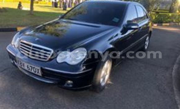 Buy Used Mercedes‒Benz C–Class Black Car in Nairobi in Nairobi Buy Used Mercedes‒Benz C–Class Black Car in Nairobi in Nairobi